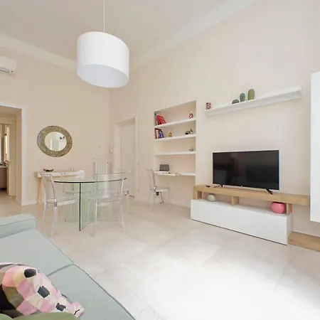 Balconcino Romantico A Via Aosta Διαμέρισμα *