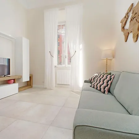 Appartement Balconcino Romantico A Via Aosta Rome
