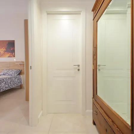Balconcino Romantico A Via Aosta Lägenhet *