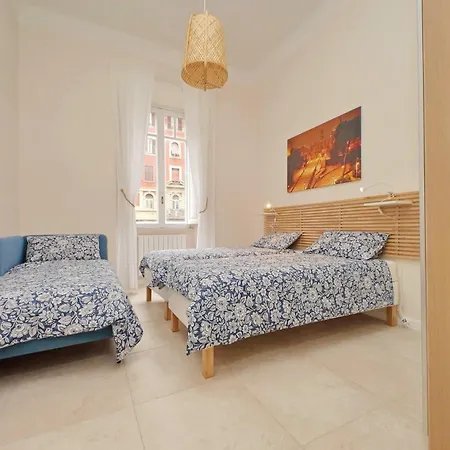 Balconcino Romantico A Via Aosta Lägenhet