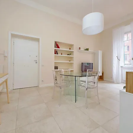 Apartment Balconcino Romantico A Via Aosta Rome